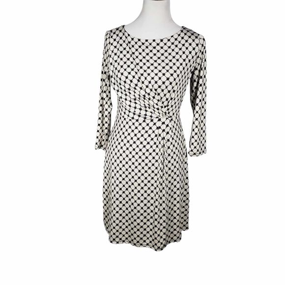 Gilli size *Small Black & White Stretchy Gathered Waist Dress - As is - Picture 1 of 8